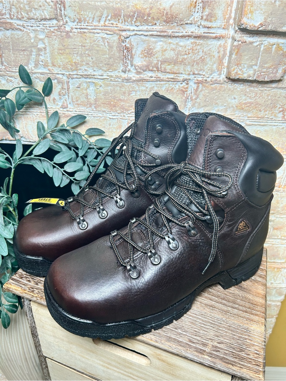 Rocky 6115 Mobilite Steel Toe Waterproof Work Boots Men’s 12 Wide New w/o box